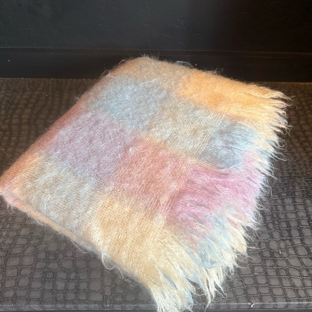 Super soft cape, blanket 100% Mohair Pile Mede in Souf Africa